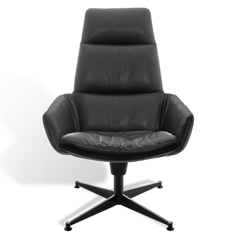KFF Faye Lounge Sessel 4-Fu&szlig;-Stern Gestell FSK